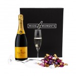 MadeMoments - Veuve Cliqout gift box